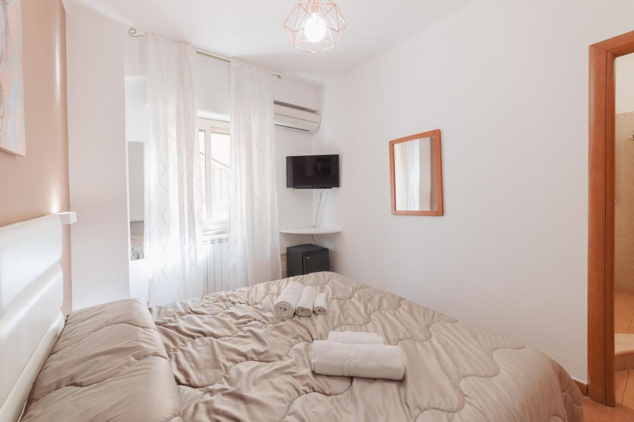 Bed and Breakfast Fontana Vecchia Таорміна Екстер'єр фото