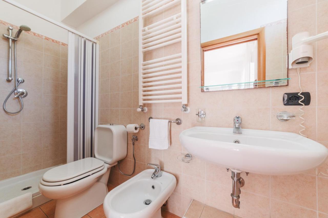 Bed and Breakfast Fontana Vecchia Таорміна Екстер'єр фото