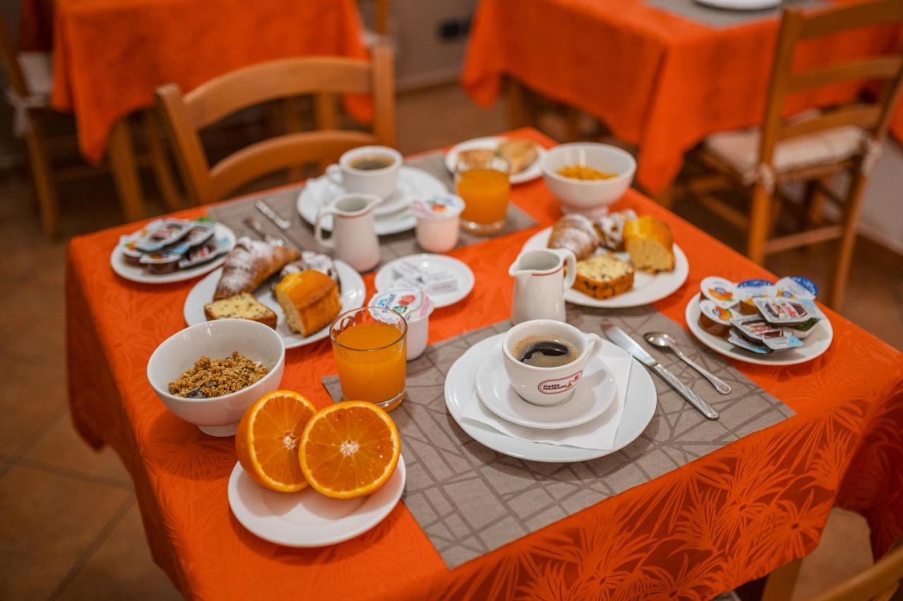 Bed and Breakfast Fontana Vecchia Таорміна Екстер'єр фото